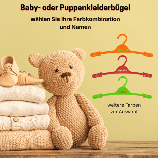 Kleiderbügel mit Namen, für Baby - oder Puppenkleidung - 