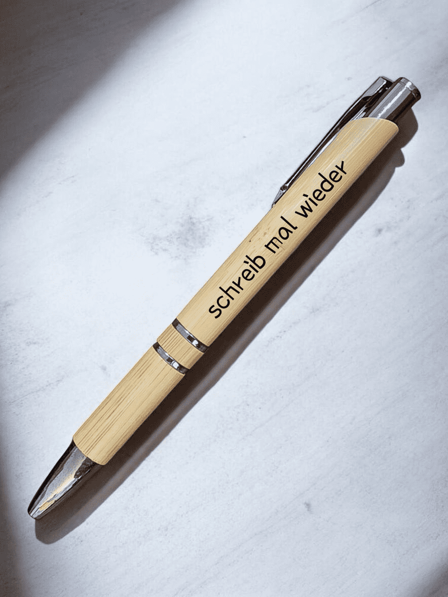 schreib mal wieder mit Bambus Kugelschreiber nach Wunsch personalisiert